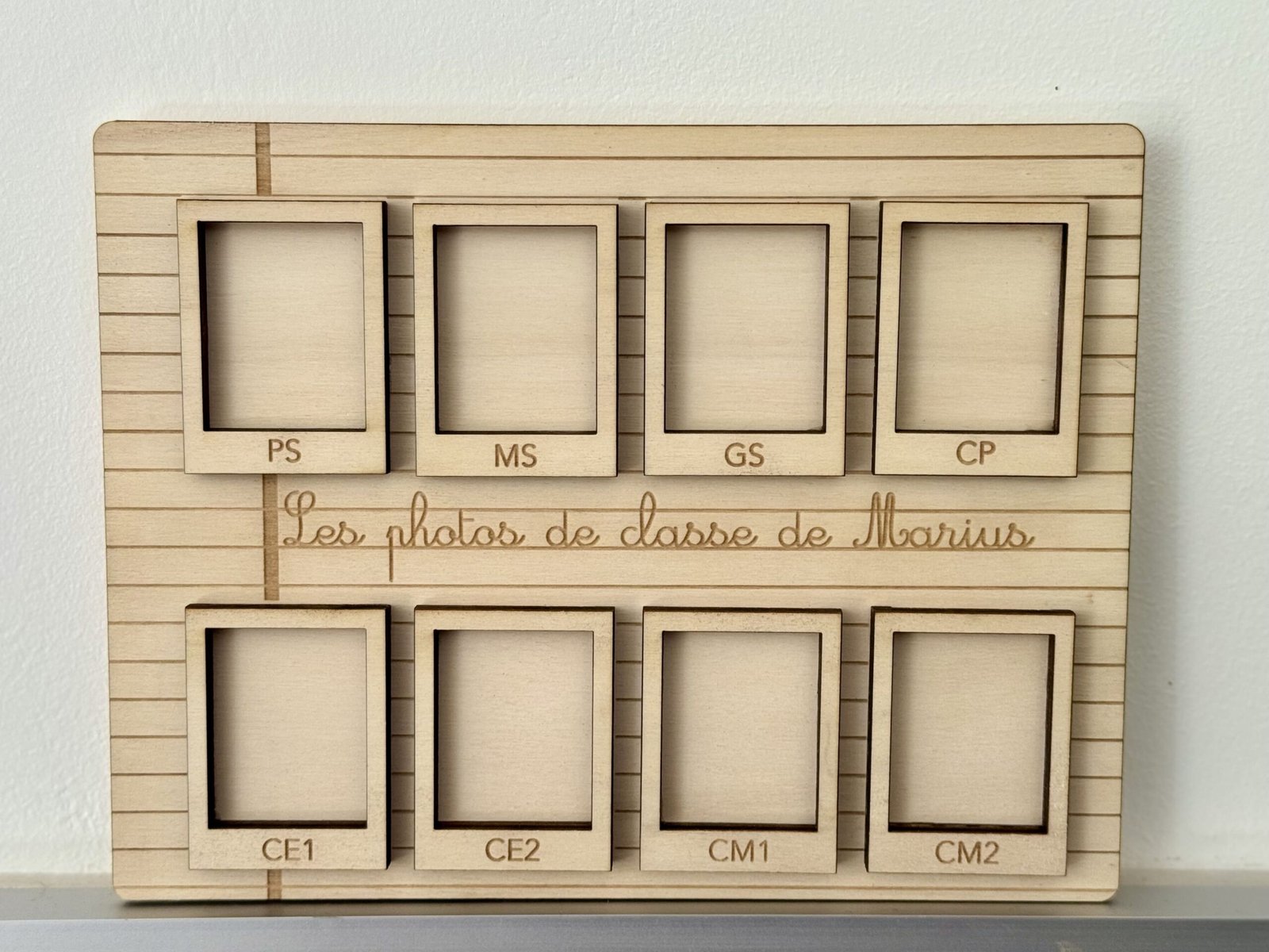 Souvenirs d’école en bois – Vos photos de classe de la PS au CM2