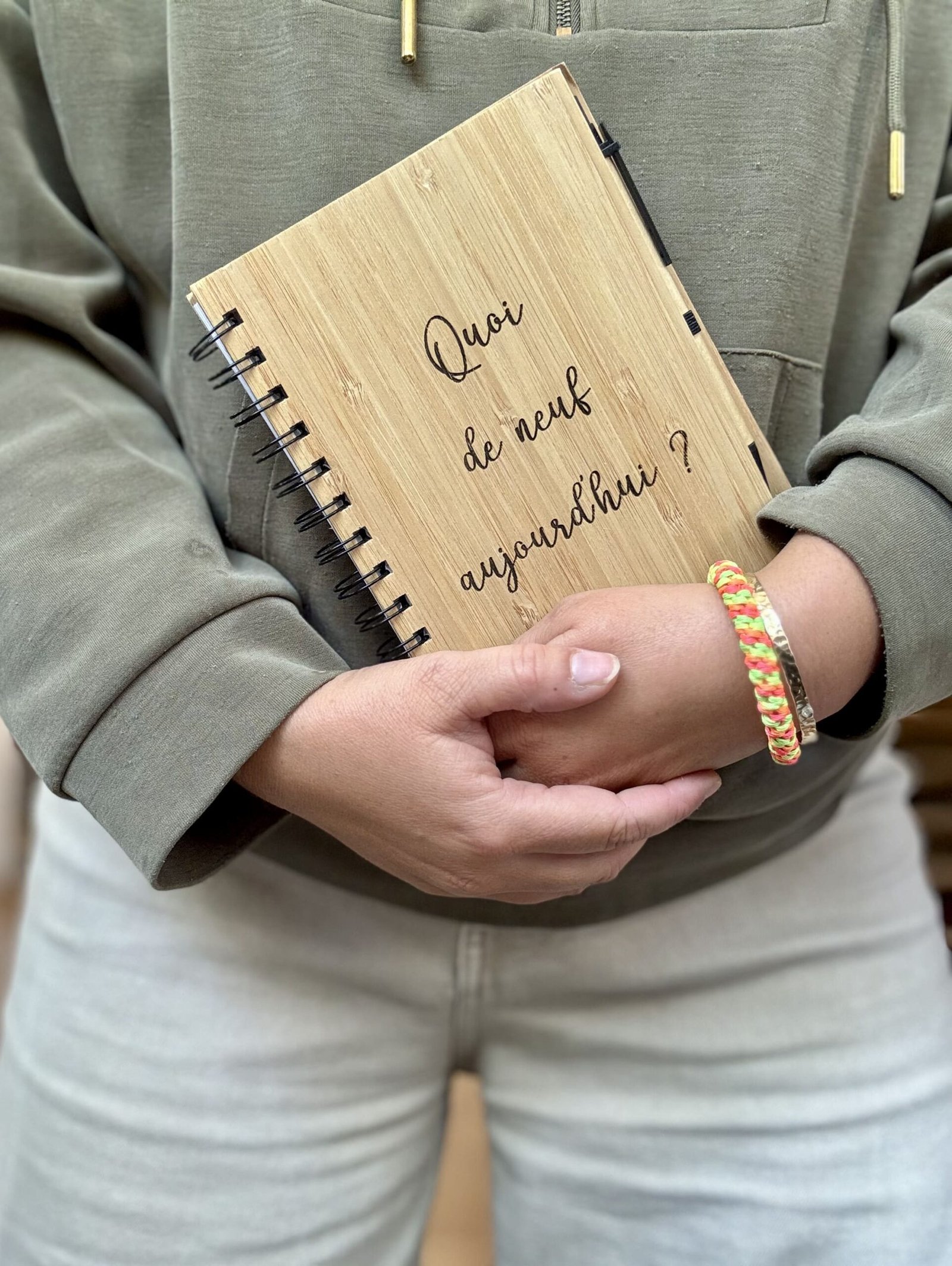 Carnet en bambou personnalisé – Mots doux et pensées légères